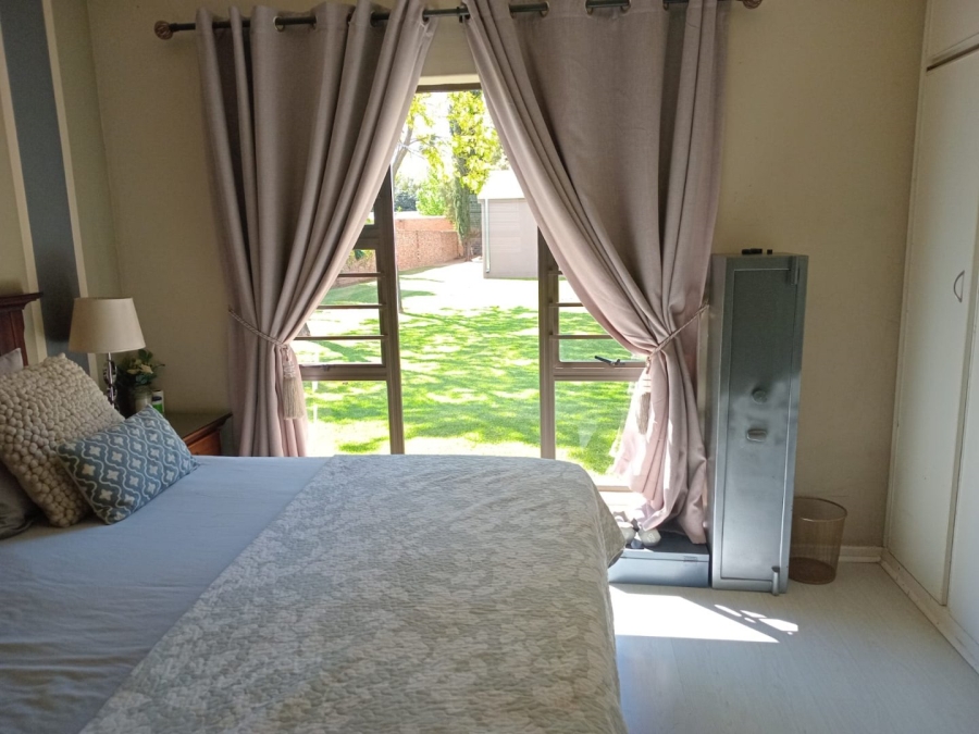 7 Bedroom Property for Sale in Bloemhof North West